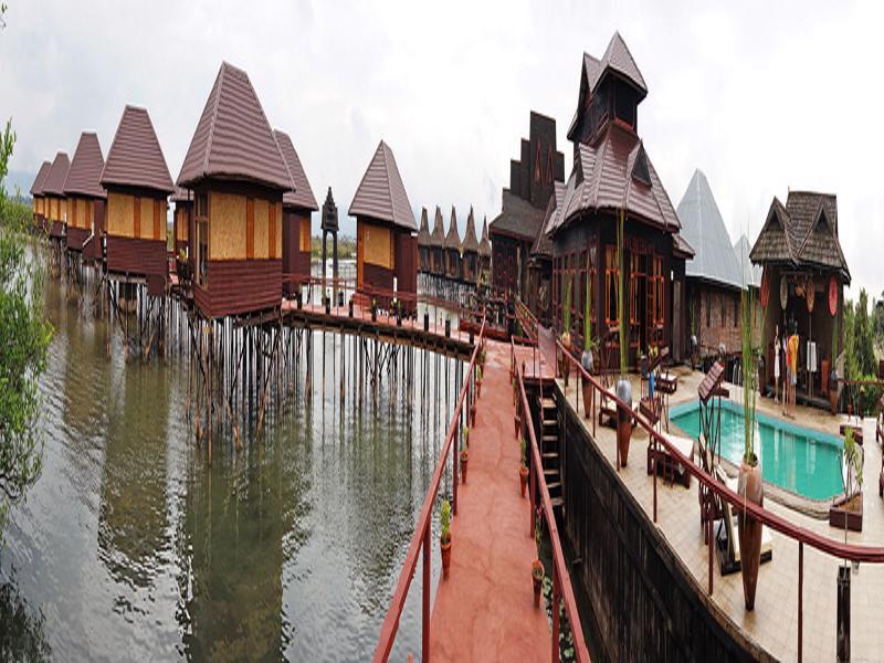 Shwe Inn Tha Floating Resort Inle Lake Exterior photo